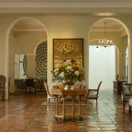 Vineyard Hotel Кейптаун Екстер'єр фото