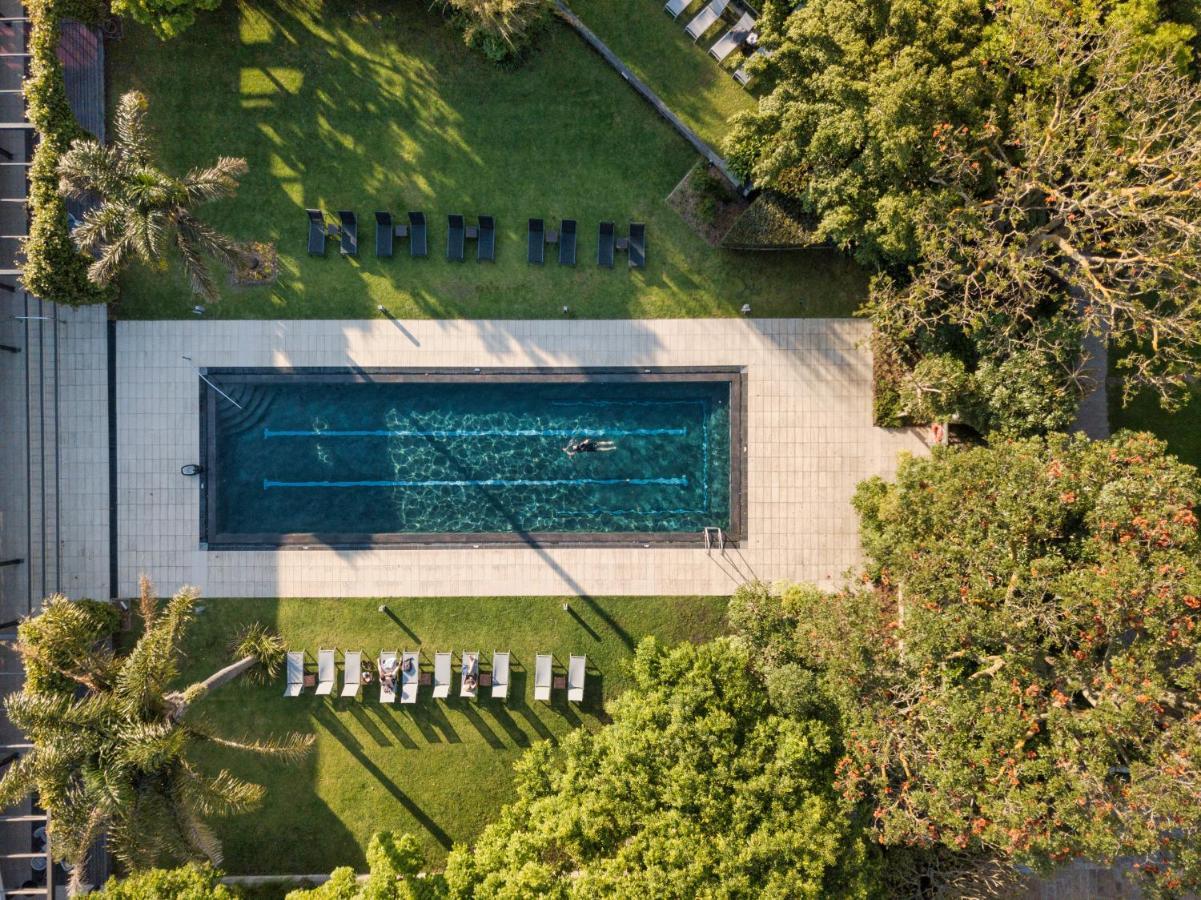 Vineyard Hotel Кейптаун Екстер'єр фото